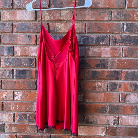 Victoria’s Secret Red Silk Slip dress size L - Picture 2 of 5